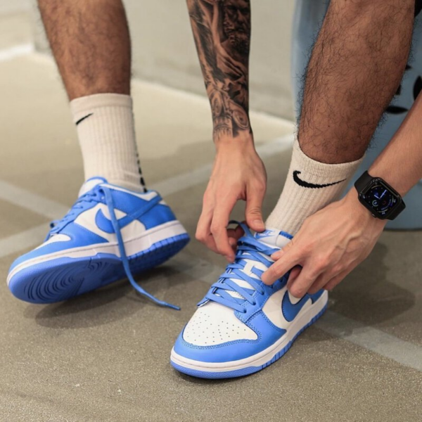 Nike Dunk Low University Blue UNC (2021) - Imagen 3